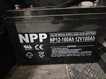 Olověné baterie + nabíječka