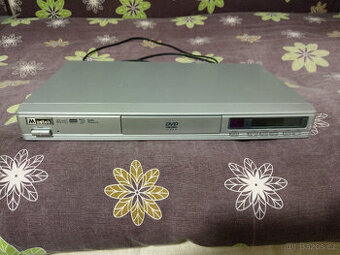 DVD přehrávač, reproduktory