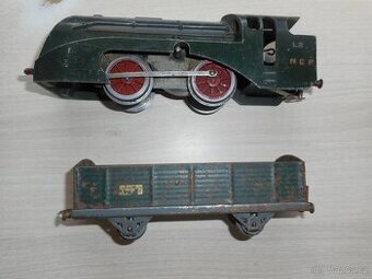 Prodáme sběratelskou  mašinku LR Rapide 1940-50 na klíček