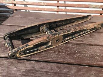 Předválečná Čz 175/250 Sport přední vidlice