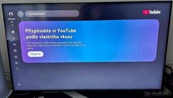 50" Samsung UE50AU8072