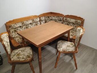 Rohová jídelní sestava