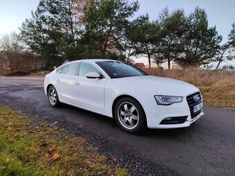 Prodám Audi A5 2.0 TDi, 130kW,183000km, nový olej