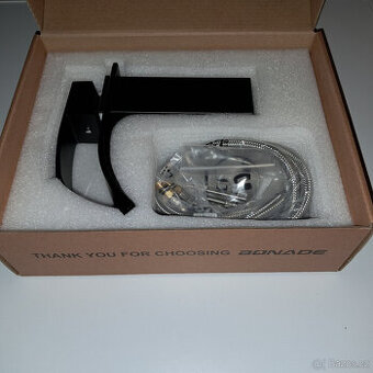 Umyvadlová baterie Bonade černá/chrom 183 mm