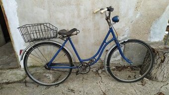 Staré dámské jízdní kolo