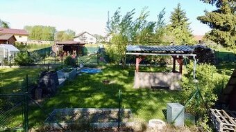 Zahrada 120 m² v Přeštěnicích - 1