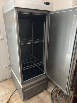 Mrazící skříň TEKNA line 5010 NFN