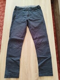 Kalhoty vel. 140/146