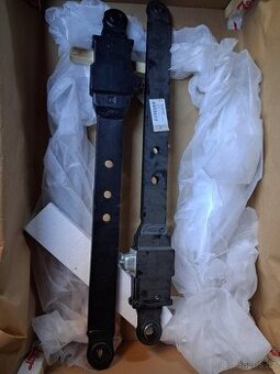 Spodní ramena hydrauliky zetor