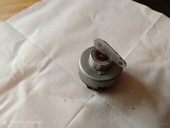 Jawa spínací skříňka pal