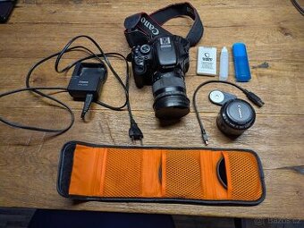Canon EOS 600D s příslušenstvím