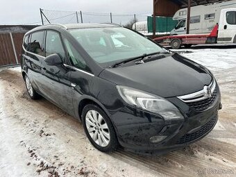 Opel Zafira C tourer 2.0 CDTI 96kw Veškeré náhradní díly