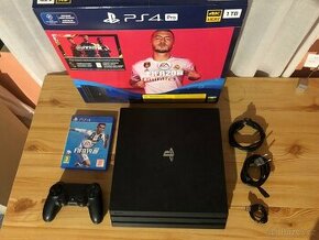 Playstation 4 PRO 1TB + ovladac + hry