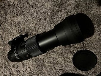 teleskopický objektiv Sigma pro Canon EF