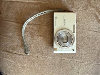 Fotoaparát Panasonic Lumix - starší  (stav viz. foto)