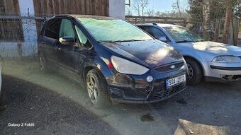Ford s-max 7 míst Tažné 103kw