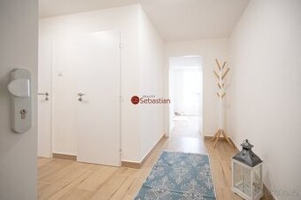 Pronájem bytu 3+1 v ulici A.Sochora v Teplicích (305)