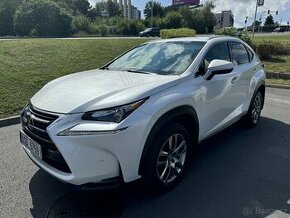Lexus NX200t