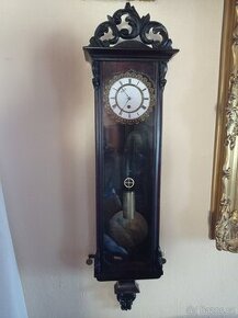 HODINY VÍDEŇ BIEDERMEIER