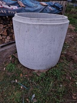 Studniční skruž