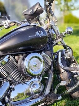 Yamaha XVS 1100 V-Star – stylový cruiser s duší i zvukem