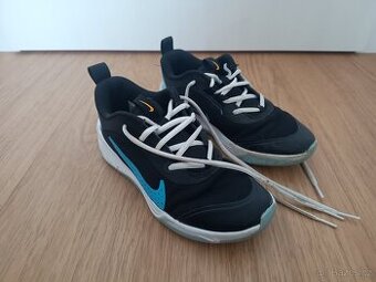 Dětské sálové boty Nike vel 36.5