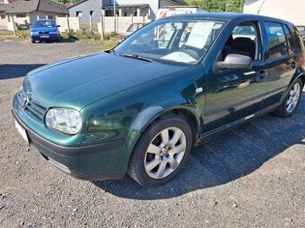 VW Golf IV 1,6i 16V 5-dveř.