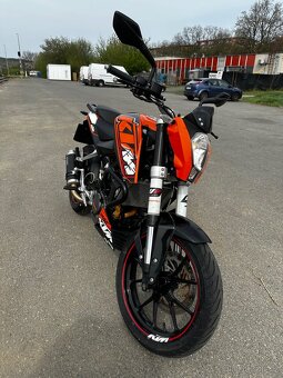 KTM Duke 125