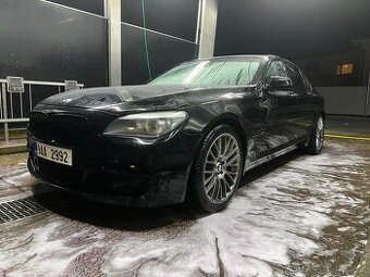 BMW F01 730D