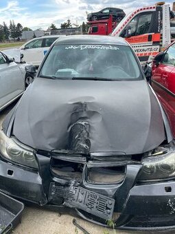BMW E90 330d 190kw MANUAL - po nehodě