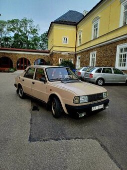 Škoda 105 - 1