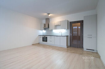 Pronájem bytu 1+kk 30 m2 + balkon 4 m2, ulice Sicherova, Pra - 1
