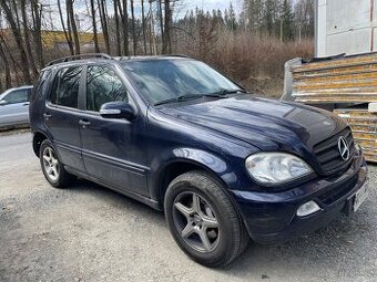 Mercedes ML 270 CDI W163 havarované