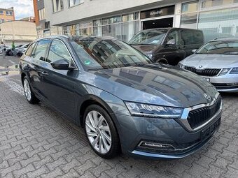 Škoda Octavia 4 iV 1.4 TSI 150kW DSG Full LED ACC Navi DCC