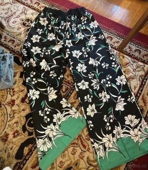 Kalhoty marks spencer nove m - 1
