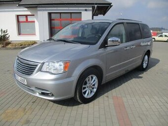 CHRYSLER TOWN & COUNTRY 3,6L V6 211kw LPG odp. DPH 2015