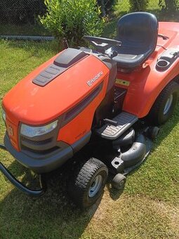 Zahradní traktor