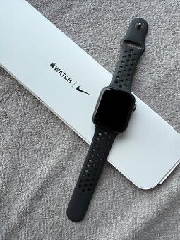 Apple Watch Nike S6 44mm SpGray GPS