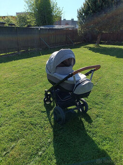 Kočárek Bexa Ultra + autosedačka Cybex