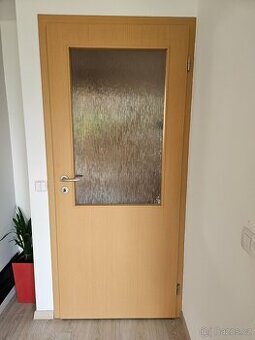 Interiérové dveře a zárubně Sapeli