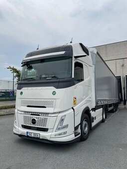 Řidič CE na EU. Nové Volvo FH 500 2025