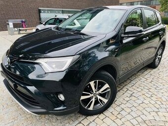 Toyota Rav4 2.0D 105KW MANUÁL 1.MAJITEL KAMERA TAŽNÉ