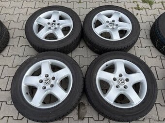 4x al kola 5x120 orig. VW + pneu zimní 215/60 R17C