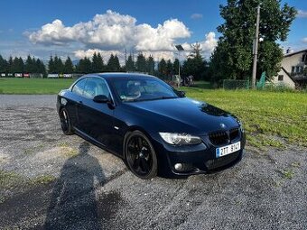 BMW 335i E93