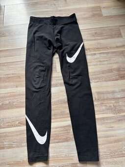 Legíny Nike vel.M