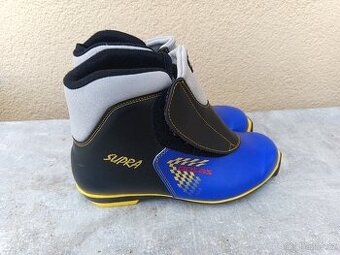 Boty na běžky zn. BOTAS SUPRA vel. 41-UK-7-27cm(SNS)