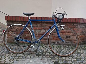 Kolo Favorit
