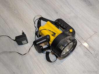 Svítilna ruční s adaptérem