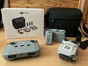 Dron DJI Mini 2 Fly More Combo