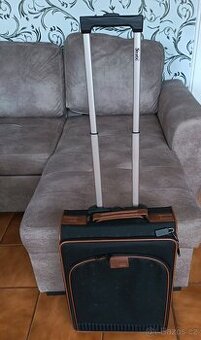 Cestovní kufr Zn.Stratic